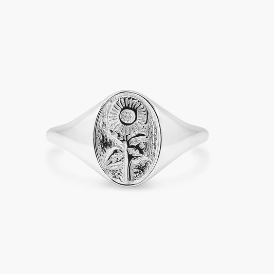 Edouard Embossed Ring