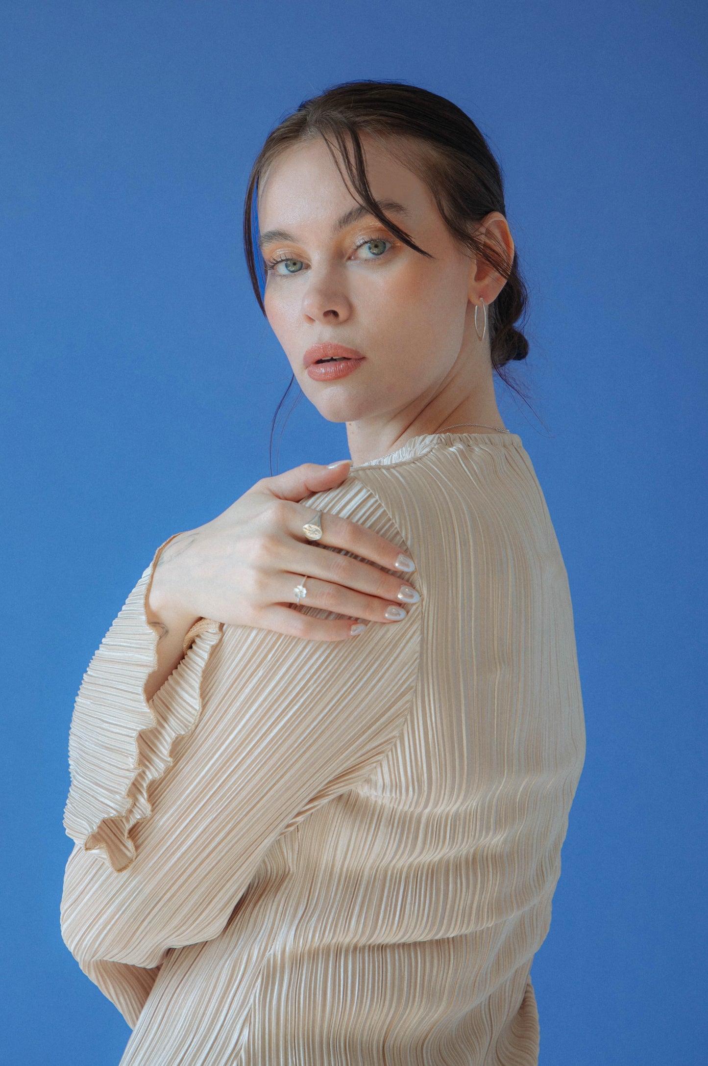 Camille Oval Hoops