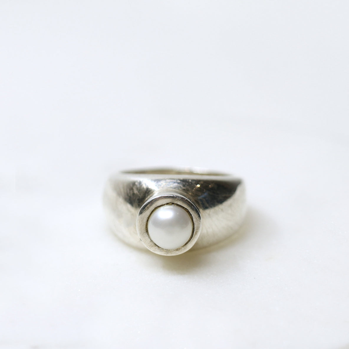 Pearl Chunky Ring