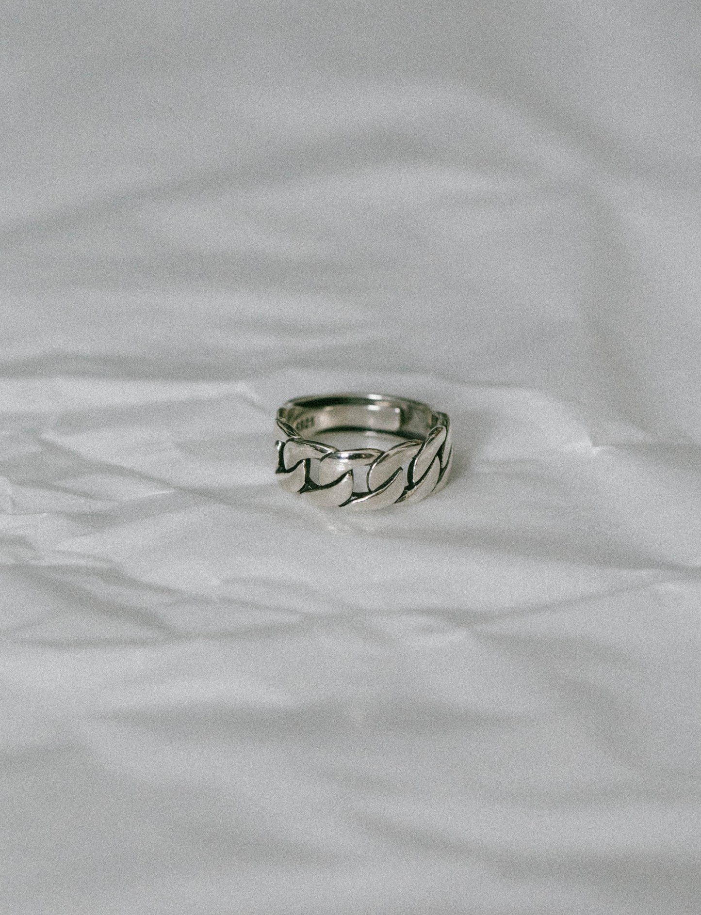 Claus Chunky Chain Ring