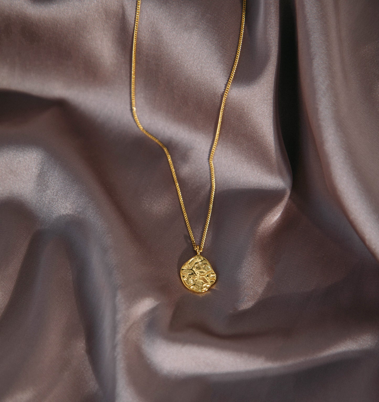 Olympus Hammered Pendant Necklace