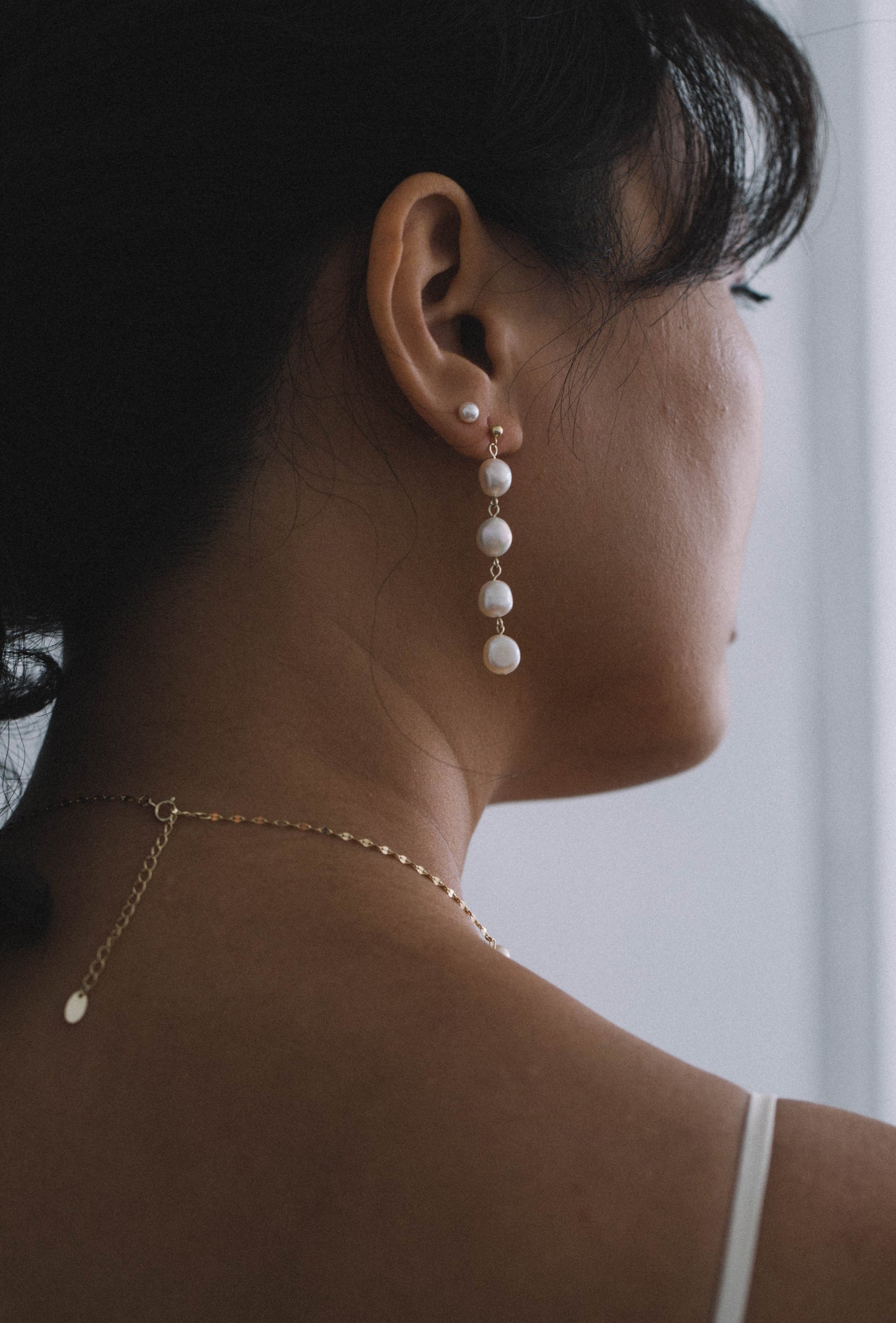 Evangeline Dangling Pearl Earrings