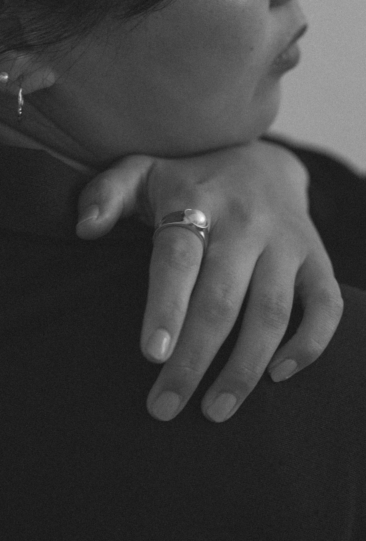 Gwyneth Chunky Pearl Ring