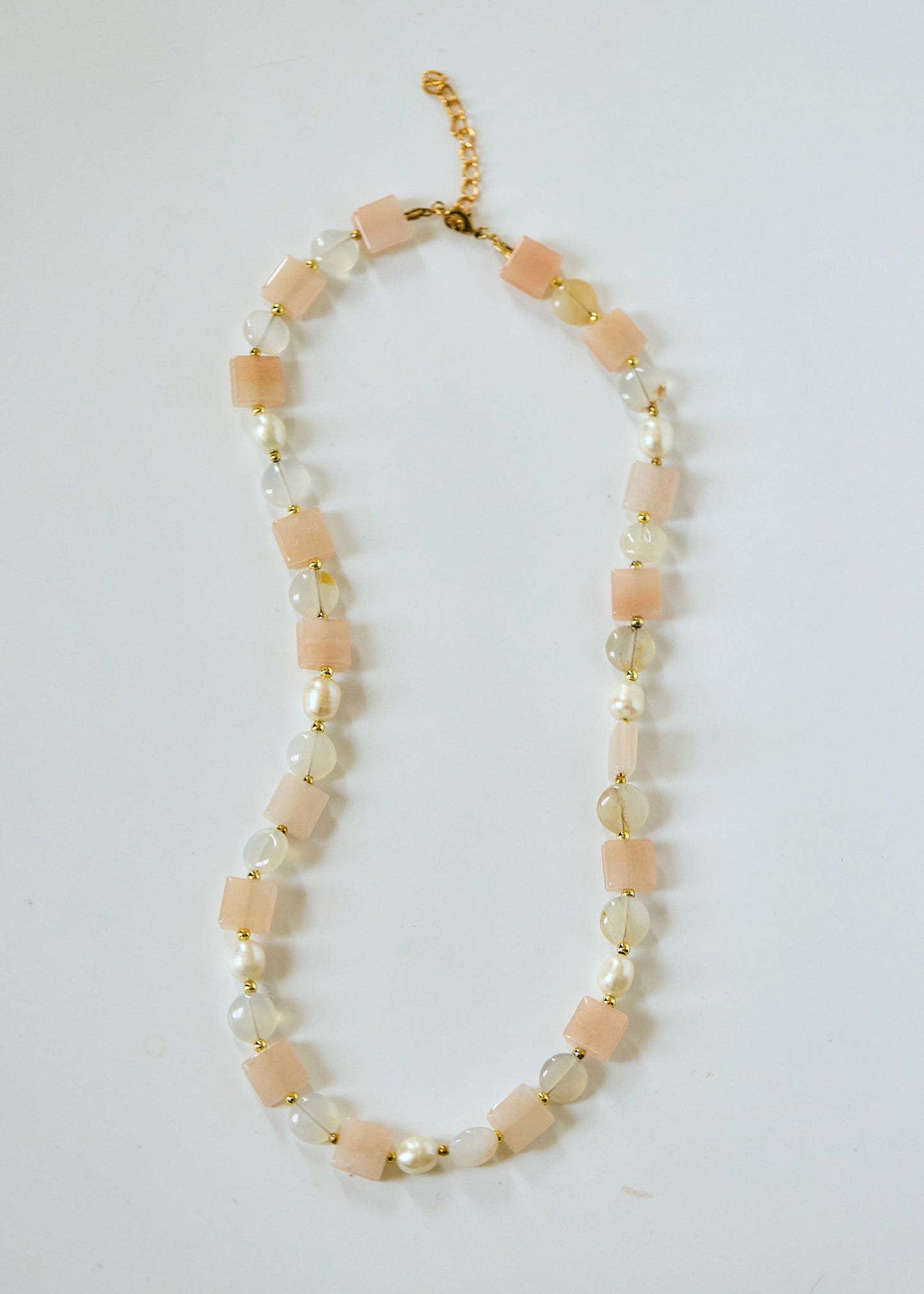 White Jade & Pearl Beaded Necklace | Agate and Freshwater Pearl