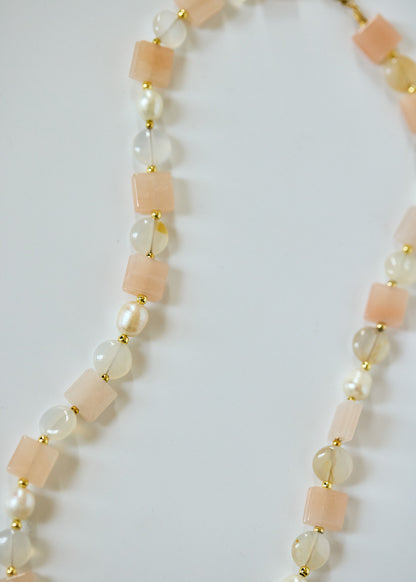 White Jade & Pearl Beaded Necklace | Agate and Freshwater Pearl