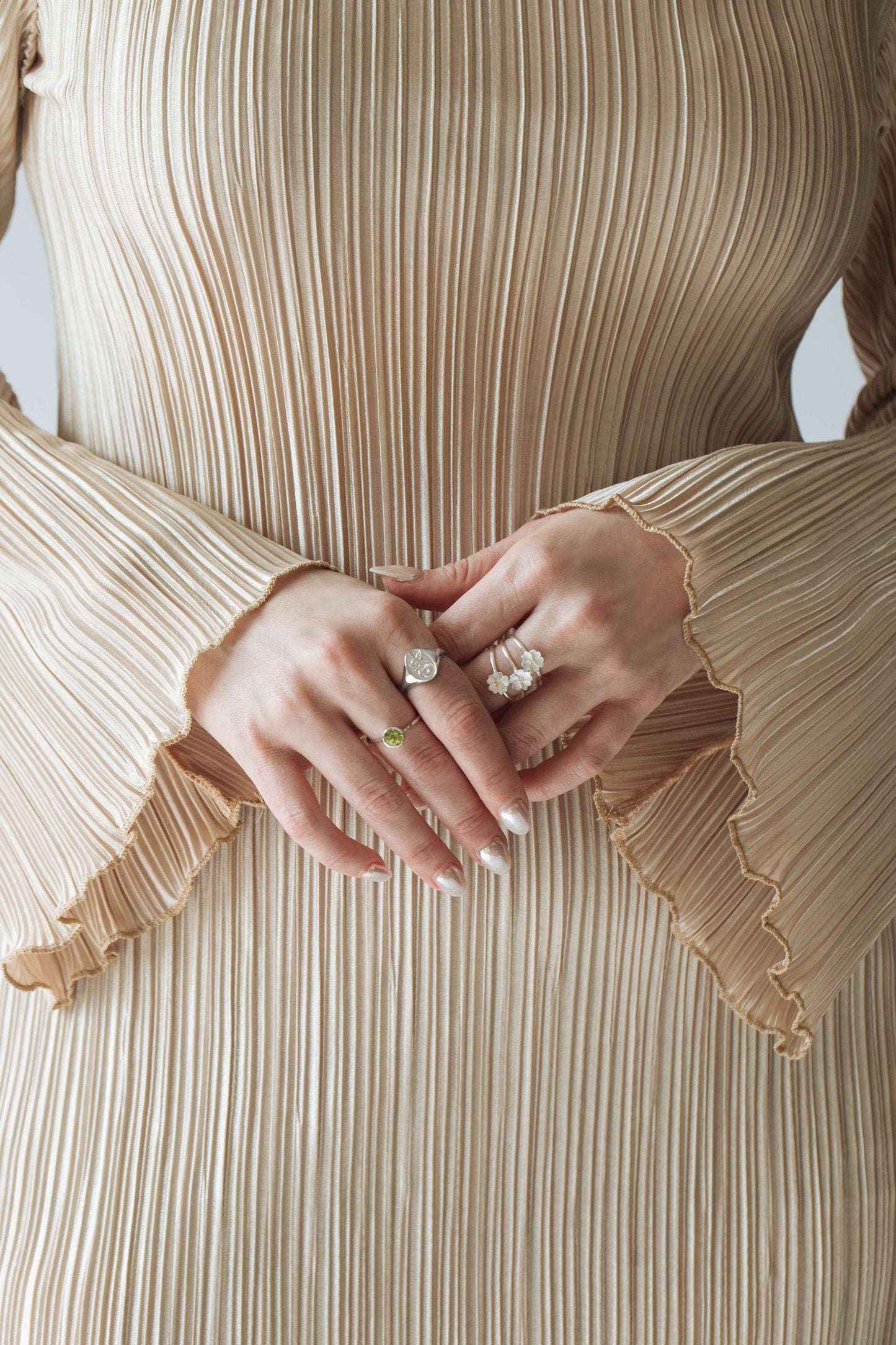 Edouard Embossed Ring